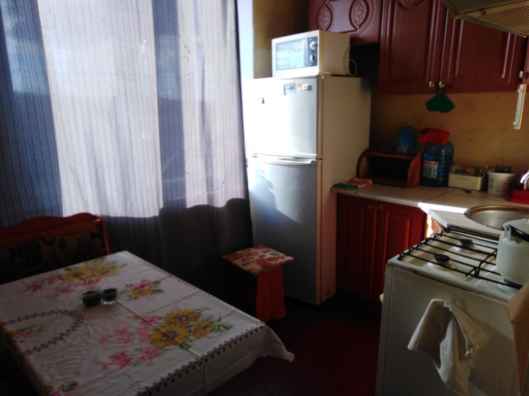 Long term rent 1 bedroom-(s) apartment Akademika Barabashova Street 46