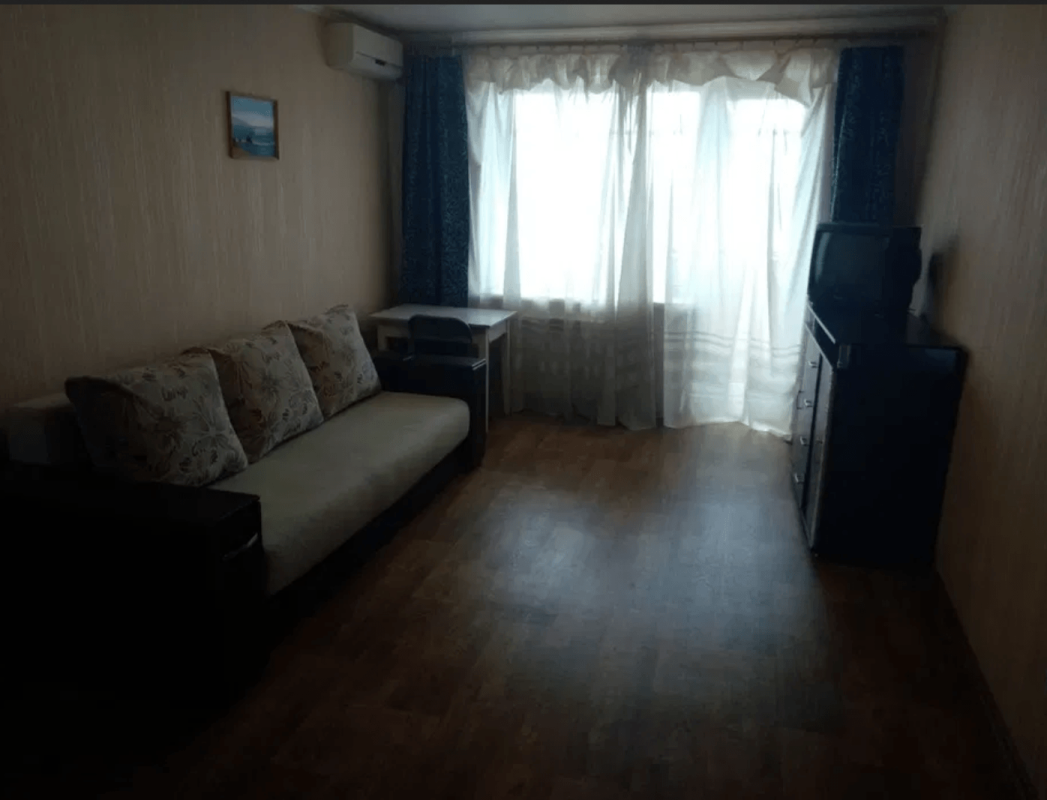 Sale 1 bedroom-(s) apartment 42 sq. m., Poltavsky Shlyakh Street 148/2