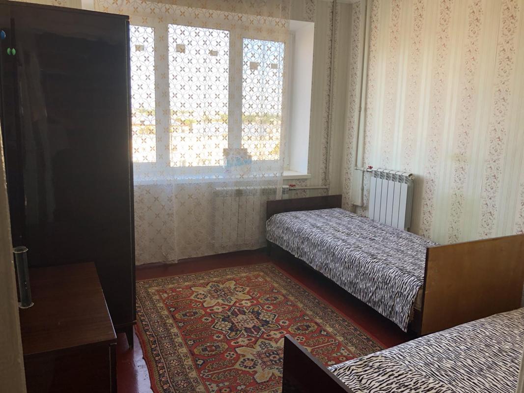 Long term rent 2 bedroom-(s) apartment Harshyna Street 5/7