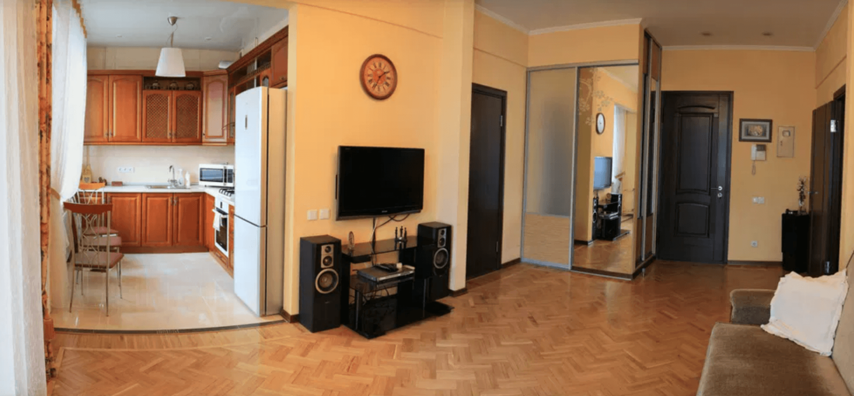 Sale 2 bedroom-(s) apartment 57 sq. m., Voskresenska Street (Urytskoho Street) 27