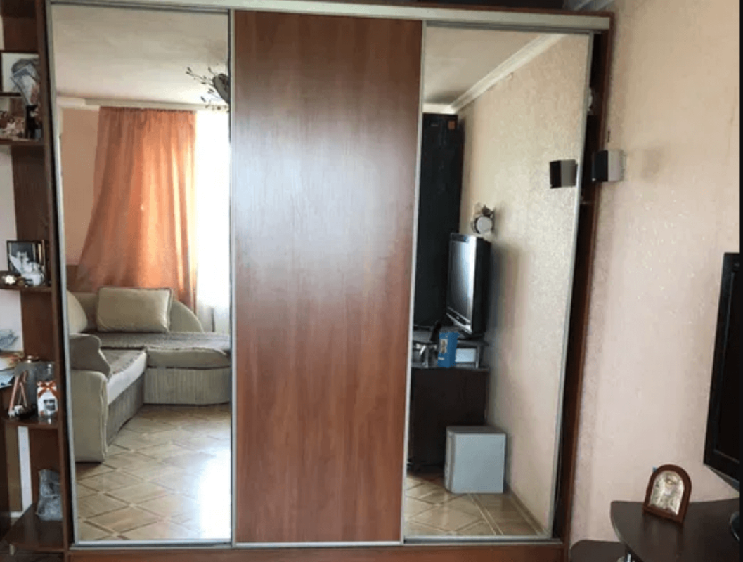 Sale 2 bedroom-(s) apartment 47 sq. m., 23 Serpnya Street 29а