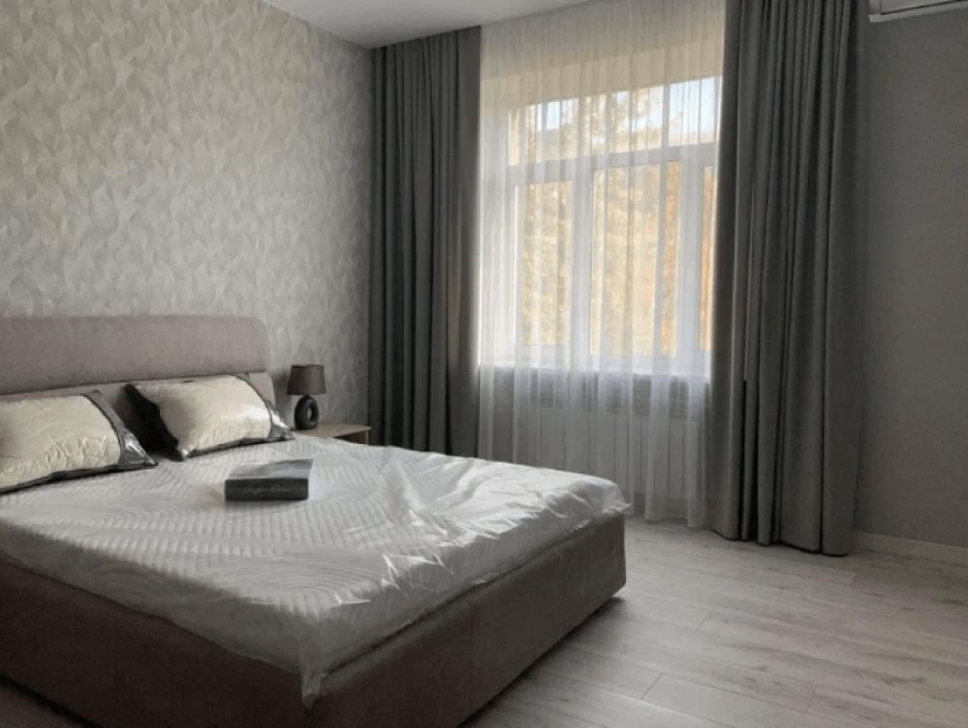 Long term rent 2 bedroom-(s) apartment Danylevskoho Street 24