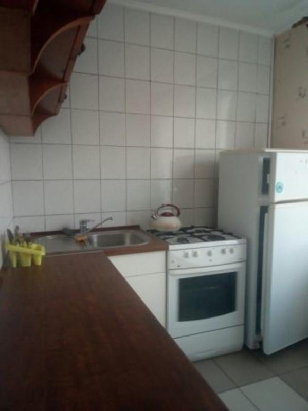 Sale 3 bedroom-(s) apartment 68 sq. m., Hvardiytsiv-Shyronintsiv Street 28а