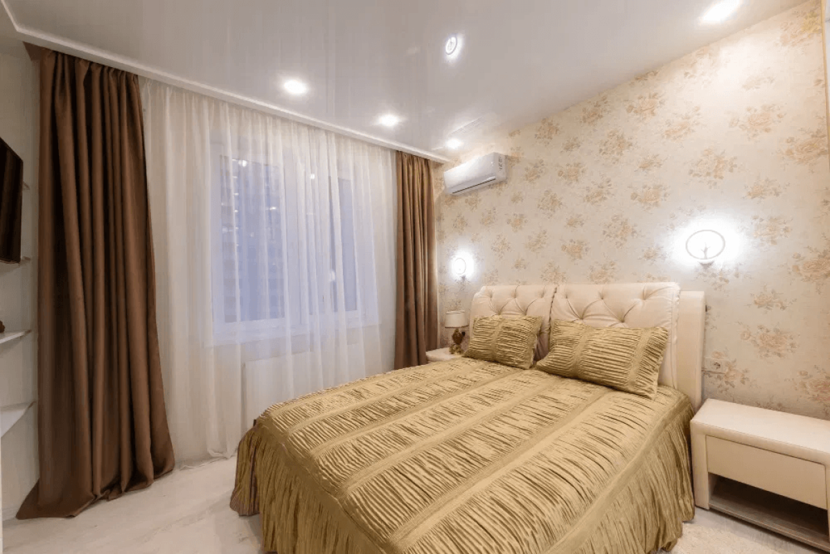 Long term rent 1 bedroom-(s) apartment Poltavska Street 10