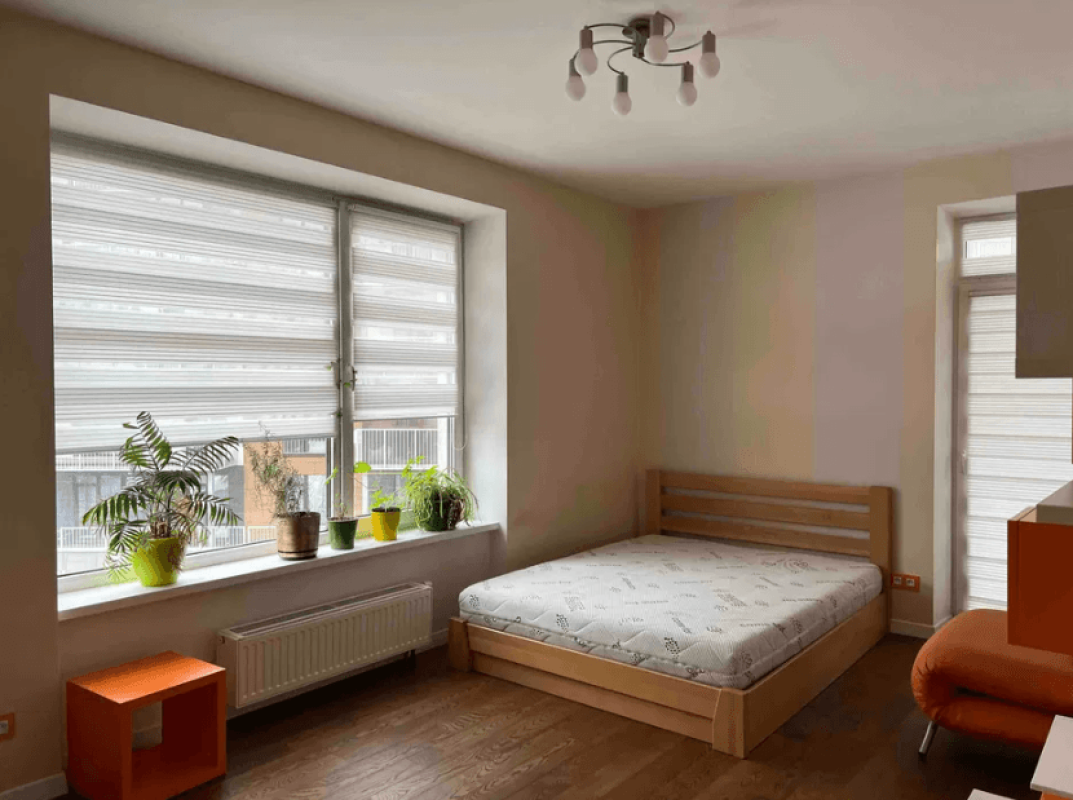 Long term rent 2 bedroom-(s) apartment Serhiya Danchenko street 10