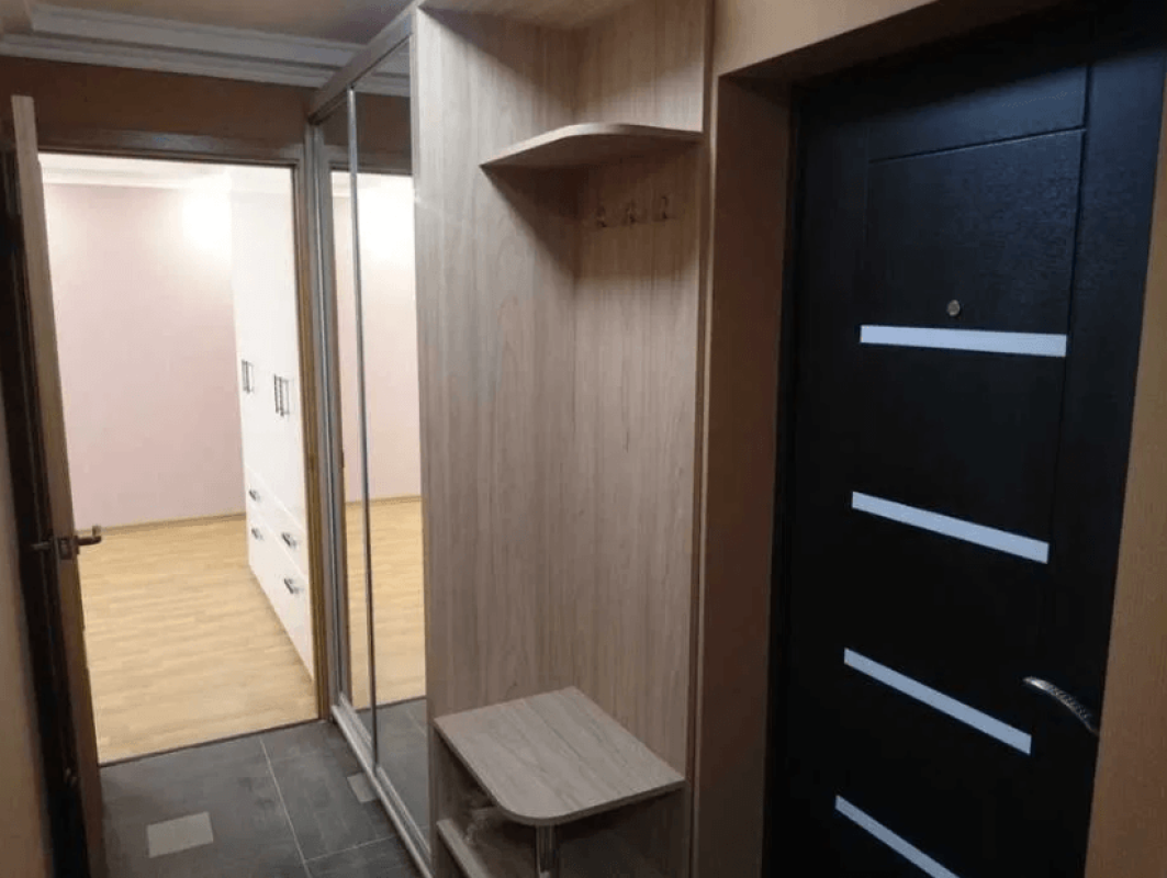 Long term rent 2 bedroom-(s) apartment Profesora Pidvysotskoho Street 16