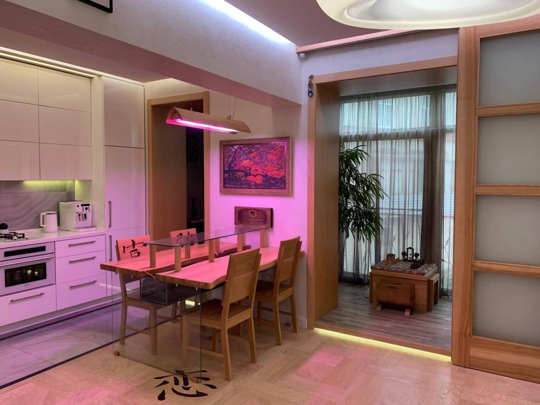 Sale 2 bedroom-(s) apartment 70 sq. m., Lva Landau Avenue (50-richchya SRSR Avenue)