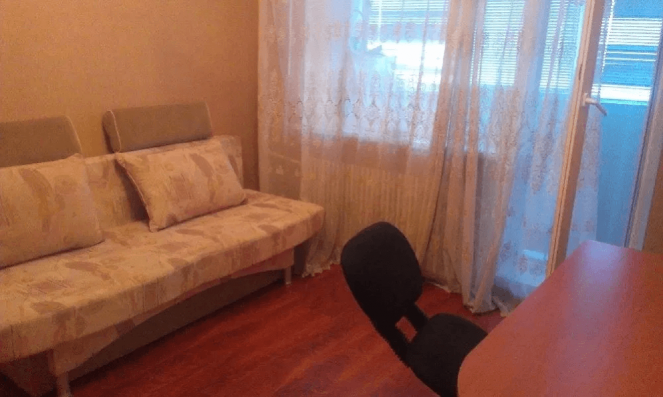 Long term rent 3 bedroom-(s) apartment Akhsarova Street 23а