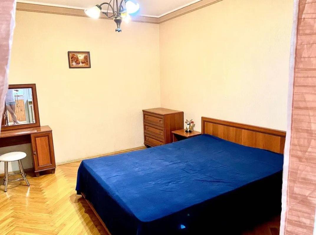 Долгосрочная аренда 3 комнатной квартиры Срибнокильская ул. 24