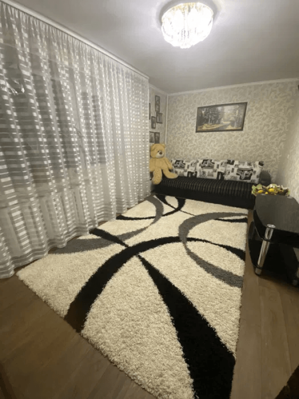 Long term rent 2 bedroom-(s) apartment Poltavsky Shlyakh Street