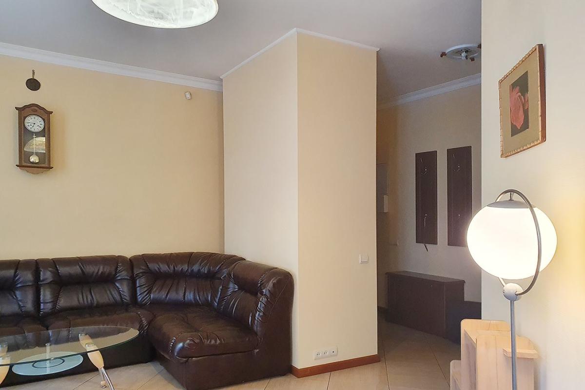 Long term rent 3 bedroom-(s) apartment Tarasa Shevchenka Boulevard (Taras Shevchenko Boulevard) 6