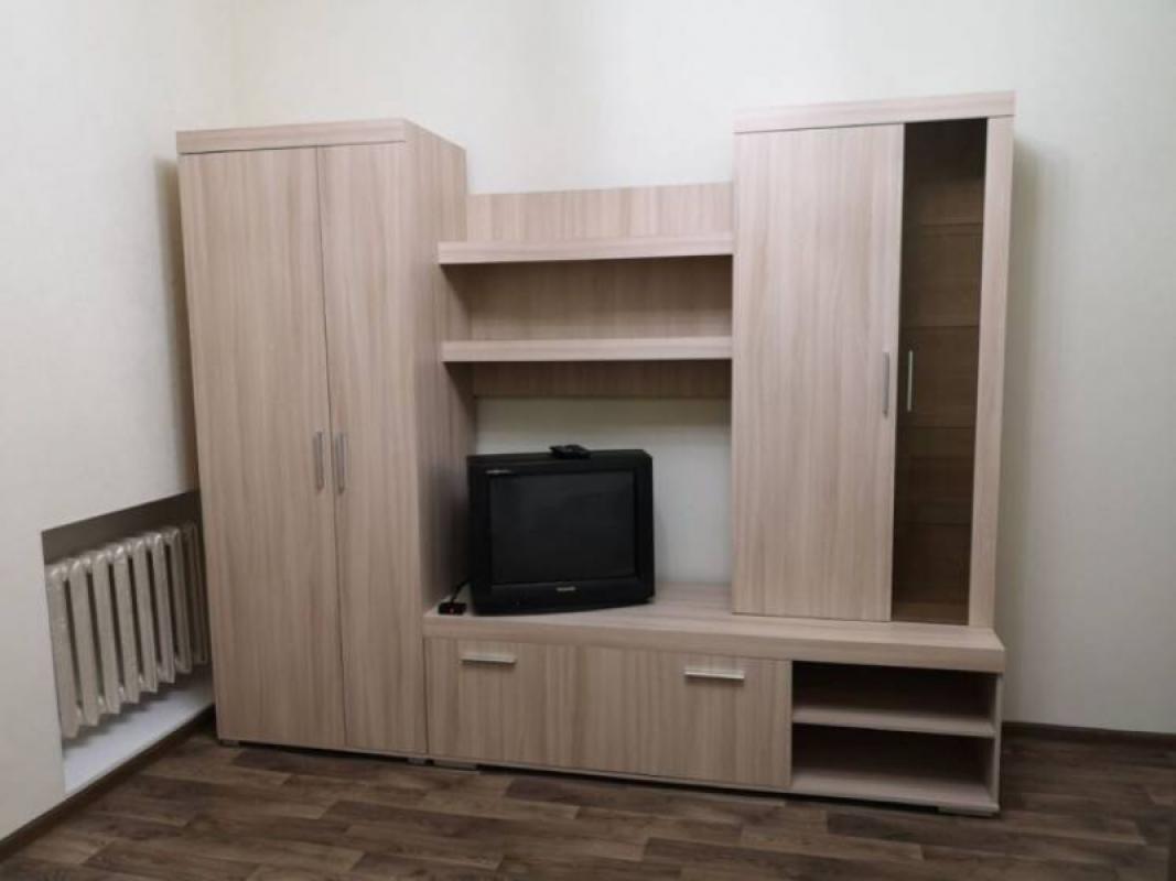 Long term rent 2 bedroom-(s) apartment Hryhorivske Highway (Komsomolske Highway) 65