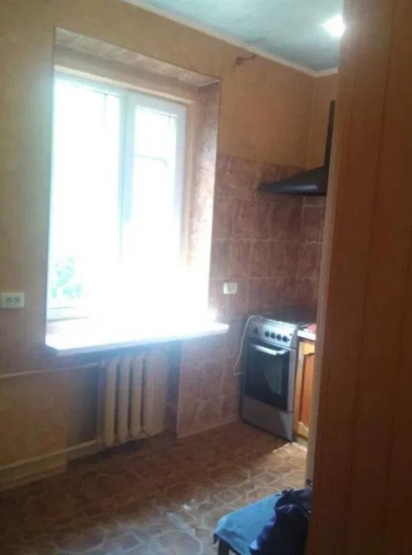 Sale 3 bedroom-(s) apartment 60 sq. m., Mukhachova street (Voykova Street) 18