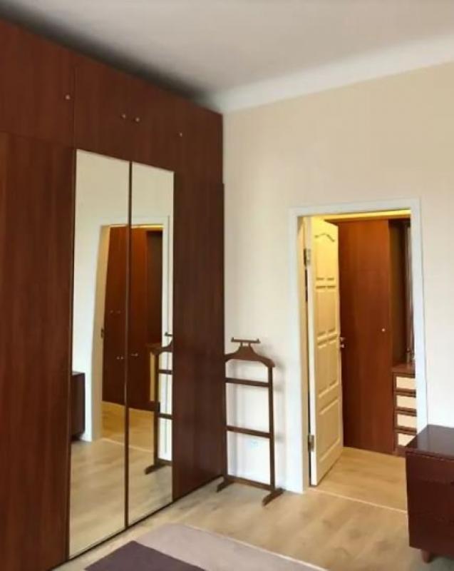 Long term rent 2 bedroom-(s) apartment Baseina Street
