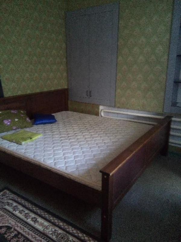 Продажа 2 комнатной квартиры 46 кв. м, Амосова ул. 38