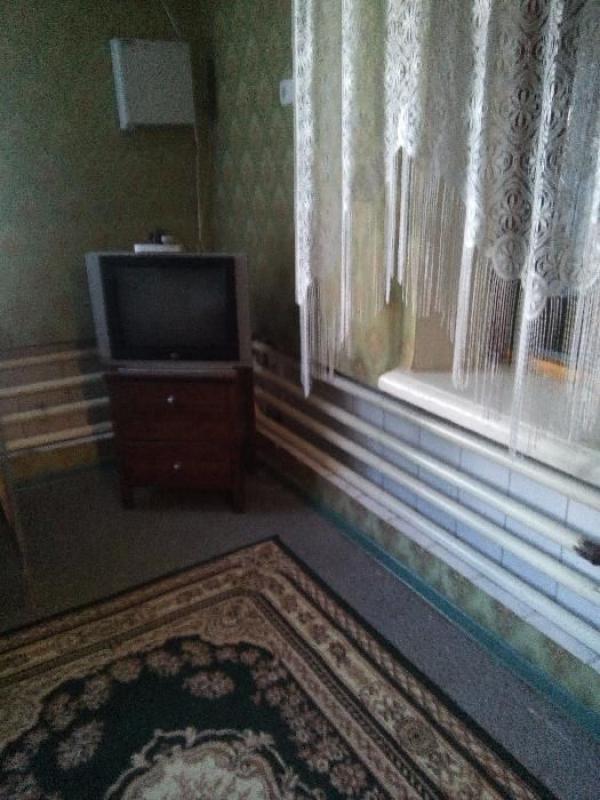 Продажа 2 комнатной квартиры 46 кв. м, Амосова ул. 38