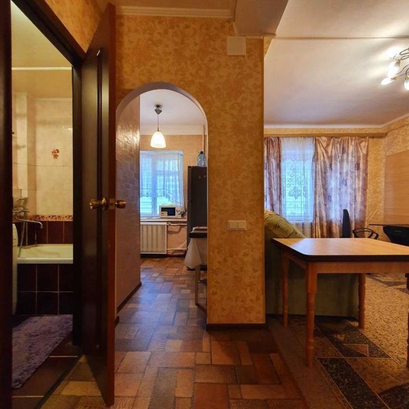 Sale 2 bedroom-(s) apartment 39 sq. m., Otakara Yarosha Street 17б