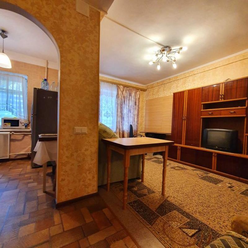 Sale 2 bedroom-(s) apartment 39 sq. m., Otakara Yarosha Street 17б