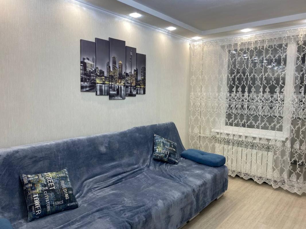 Long term rent 1 bedroom-(s) apartment Peremohy Avenue 62б