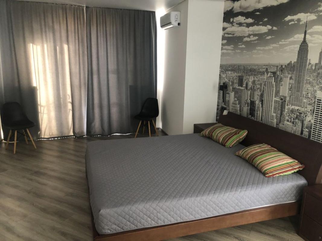 Long term rent 1 bedroom-(s) apartment Balakirieva Street 19а