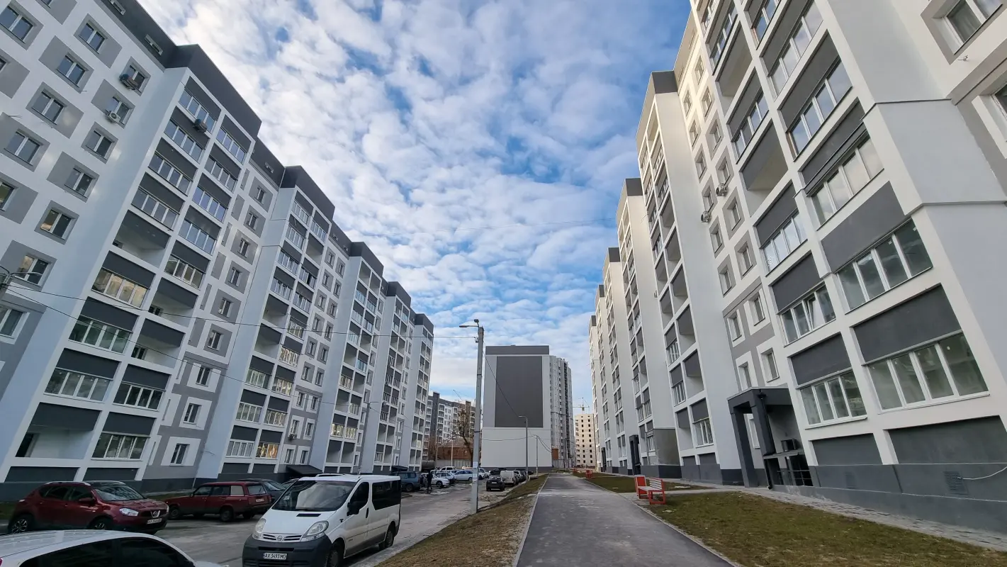 Apartment for sale - Poltavsky Shlyakh Street