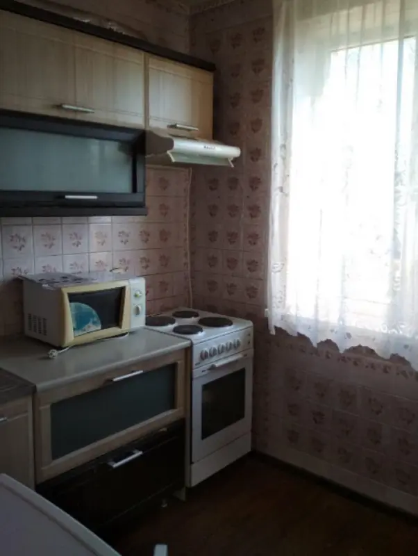 Apartment for sale - Valentynivska street 40