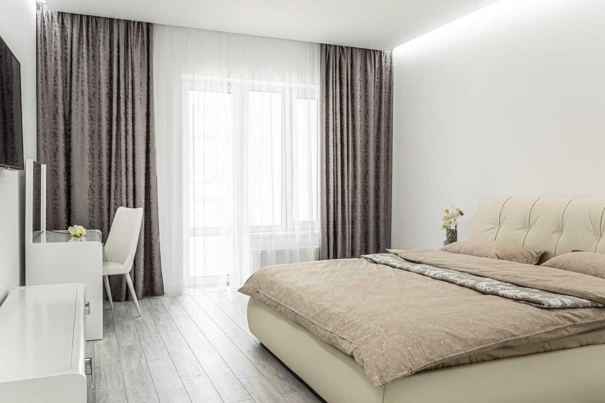 Long term rent 2 bedroom-(s) apartment Saperne Pole Street 5а