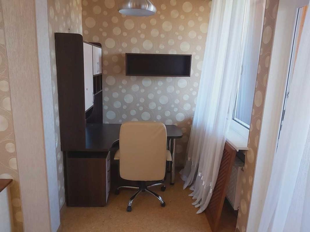 Продажа 4 комнатной квартиры 210 кв. м, Алексеевская ул. 13