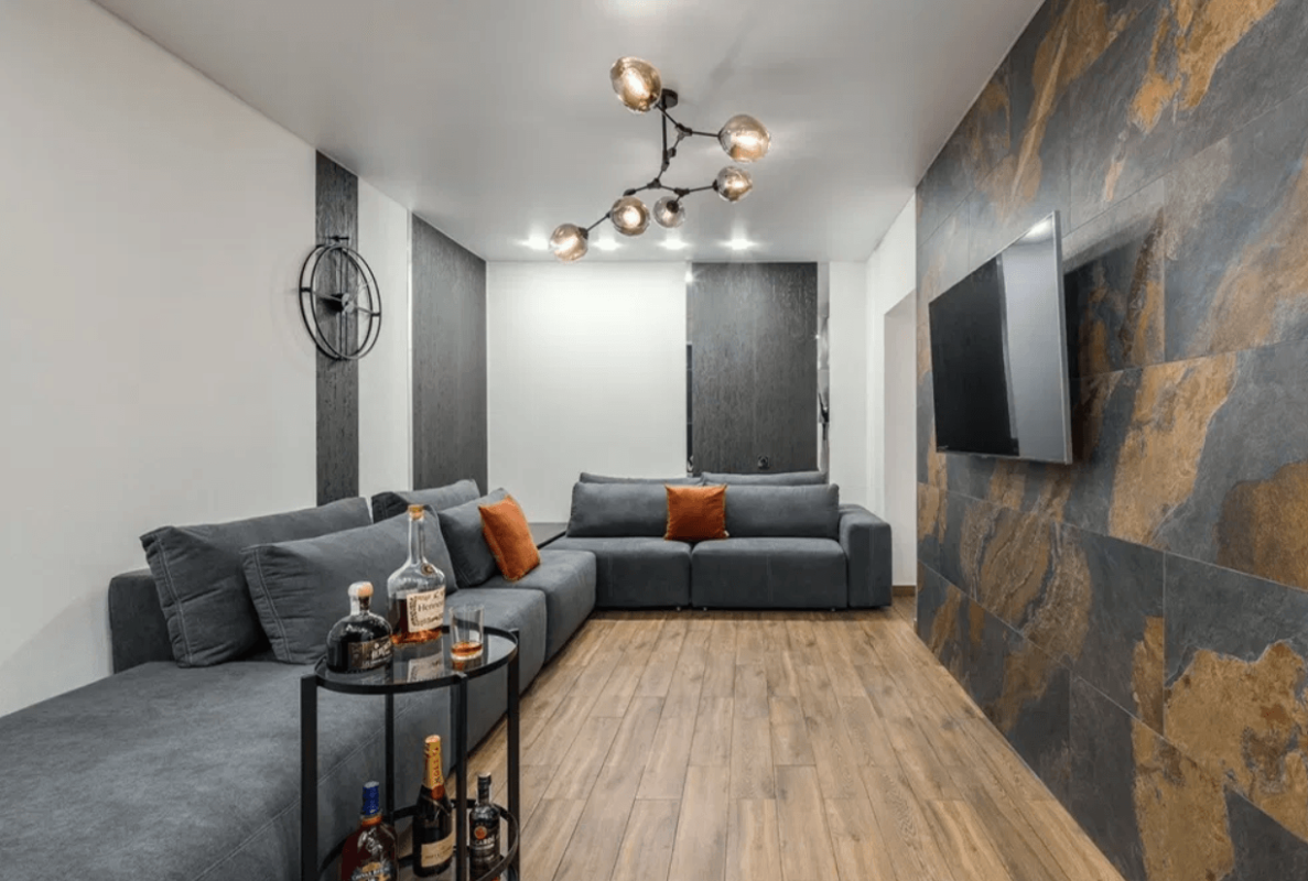 Long term rent 2 bedroom-(s) apartment Rohatynskyi Pass 12