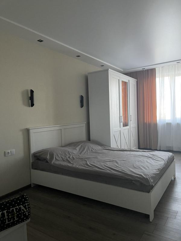 Sale 1 bedroom-(s) apartment 45 sq. m., Lva Landau Avenue (50-richchya SRSR Avenue) 52