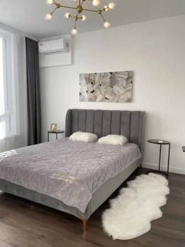 Long term rent 2 bedroom-(s) apartment Mykhaila Boichuka Street (Kikvidze Street) 41