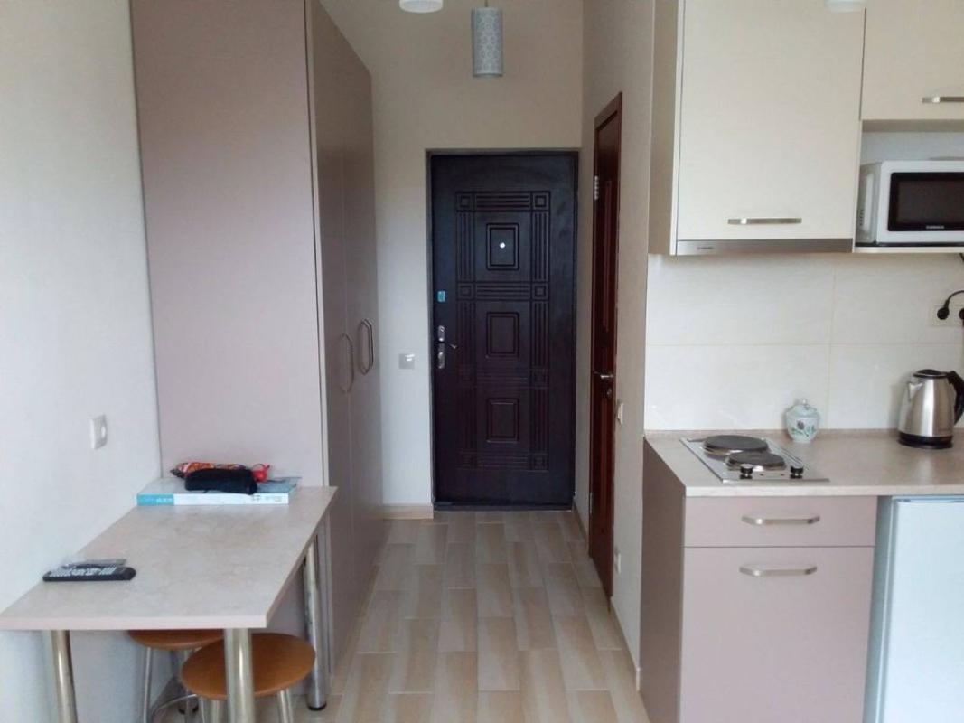 Sale 1 bedroom-(s) apartment 19 sq. m., Korolenka Street 25