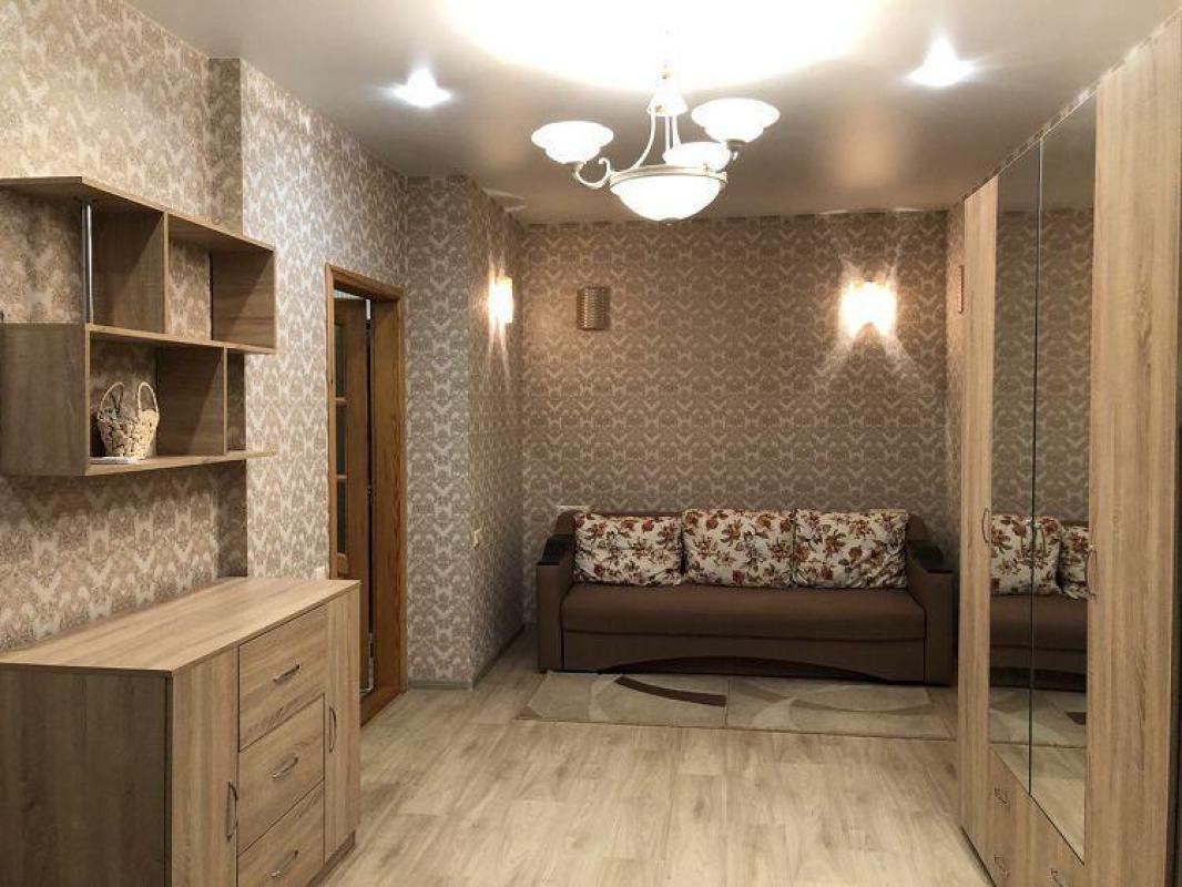 Long term rent 1 bedroom-(s) apartment Balkivska Street 137