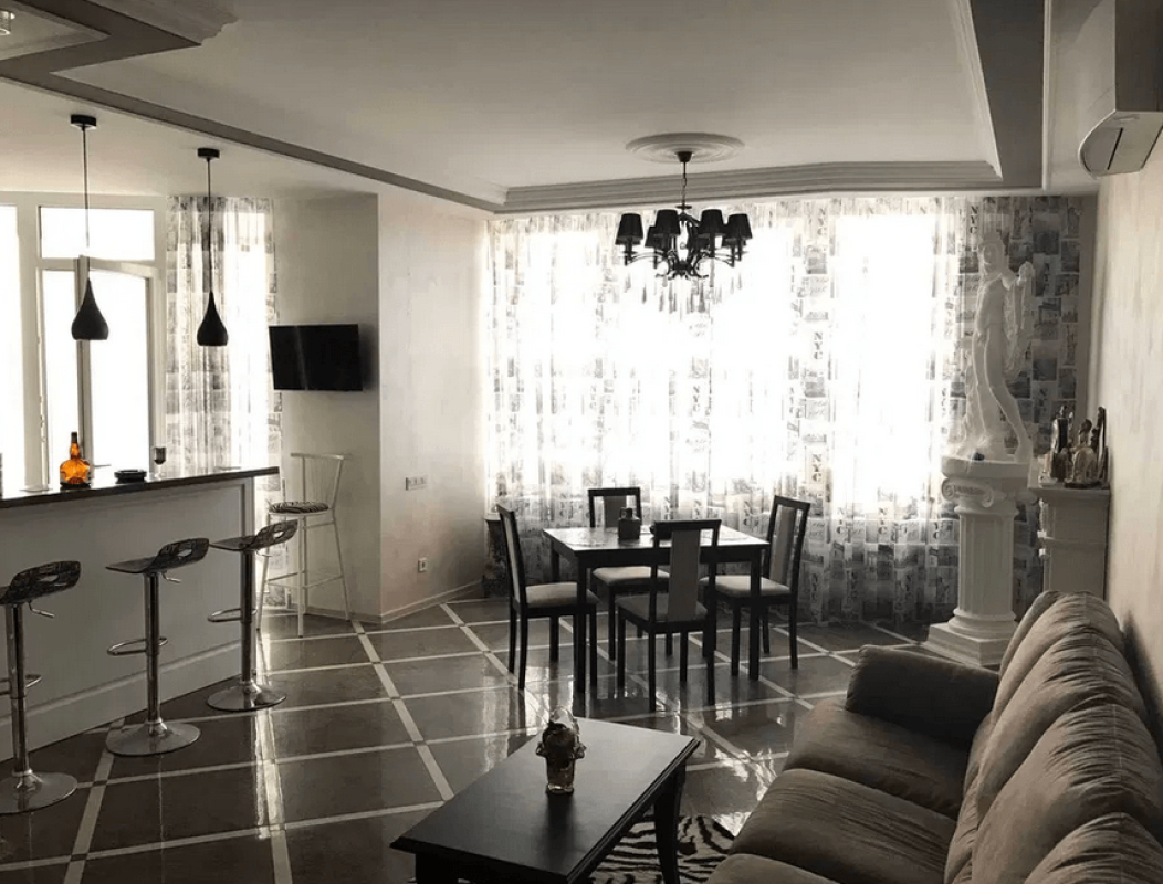 Long term rent 2 bedroom-(s) apartment Kultury Street 22в