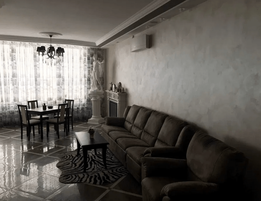 Long term rent 2 bedroom-(s) apartment Kultury Street 22в