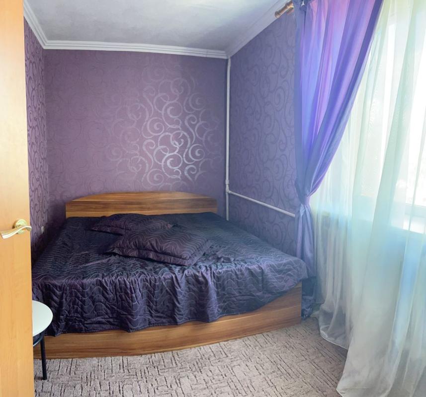 Sale 2 bedroom-(s) apartment 44 sq. m., Poltavsky Shlyakh Street 121