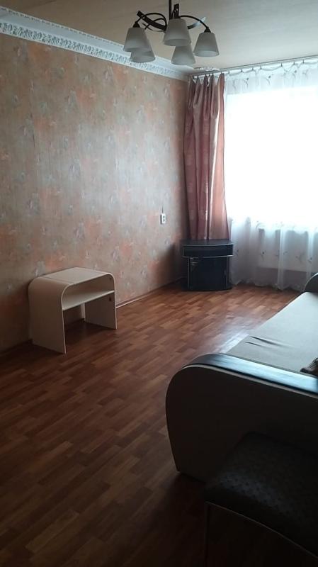 Long term rent 3 bedroom-(s) apartment Liudviga Svobody Avenue 35