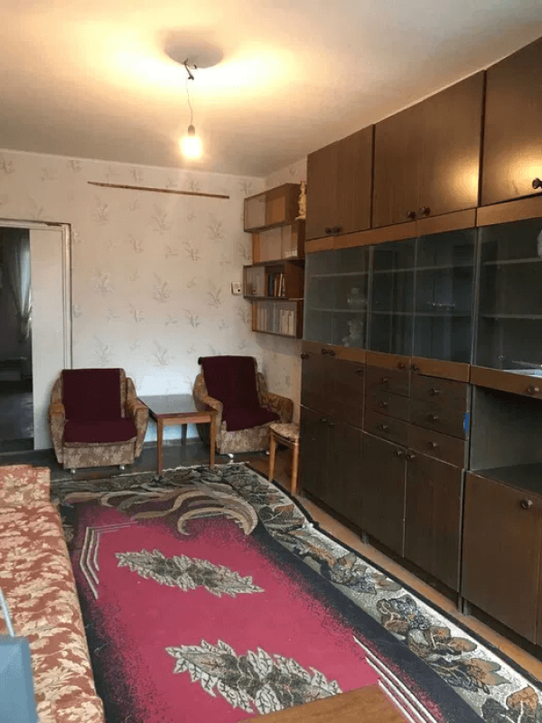 Продажа 3 комнатной квартиры 62 кв. м, Юрия Гагарина просп. 62