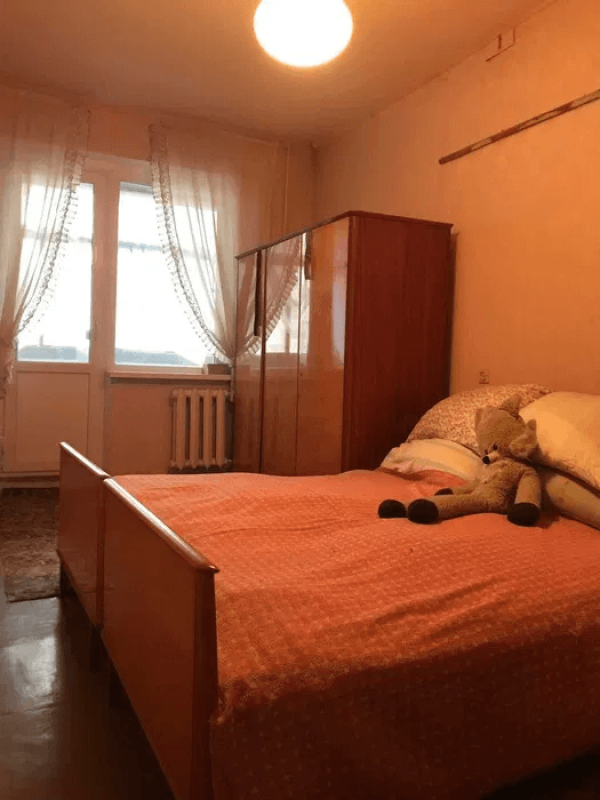 Продажа 3 комнатной квартиры 62 кв. м, Юрия Гагарина просп. 62