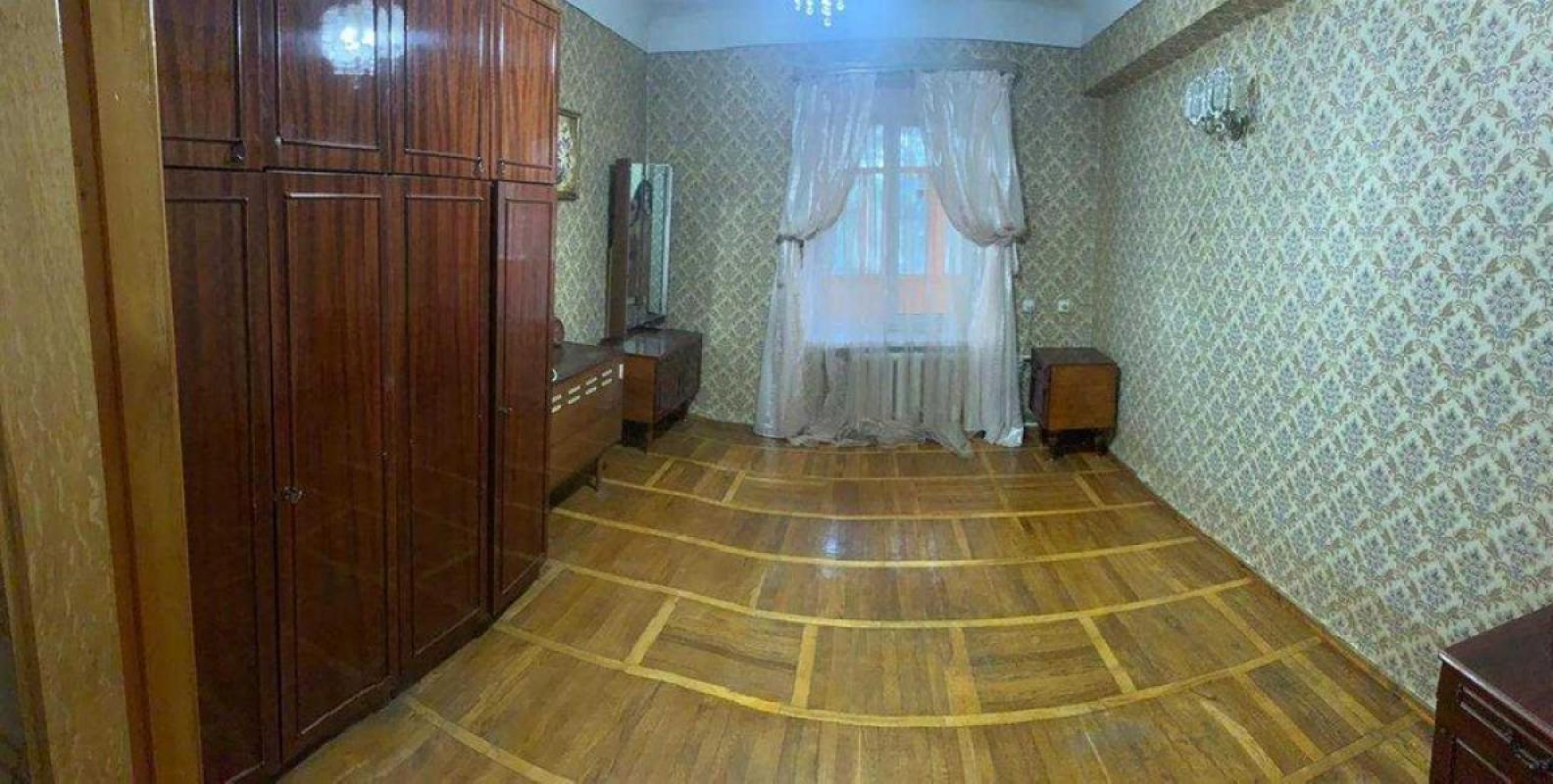 Долгосрочная аренда 4 комнатной квартиры Сумская ул. 73