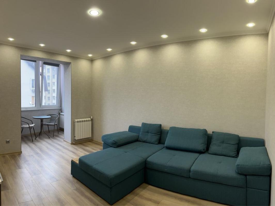 Sale 1 bedroom-(s) apartment 41 sq. m., Losivskyi Lane 4