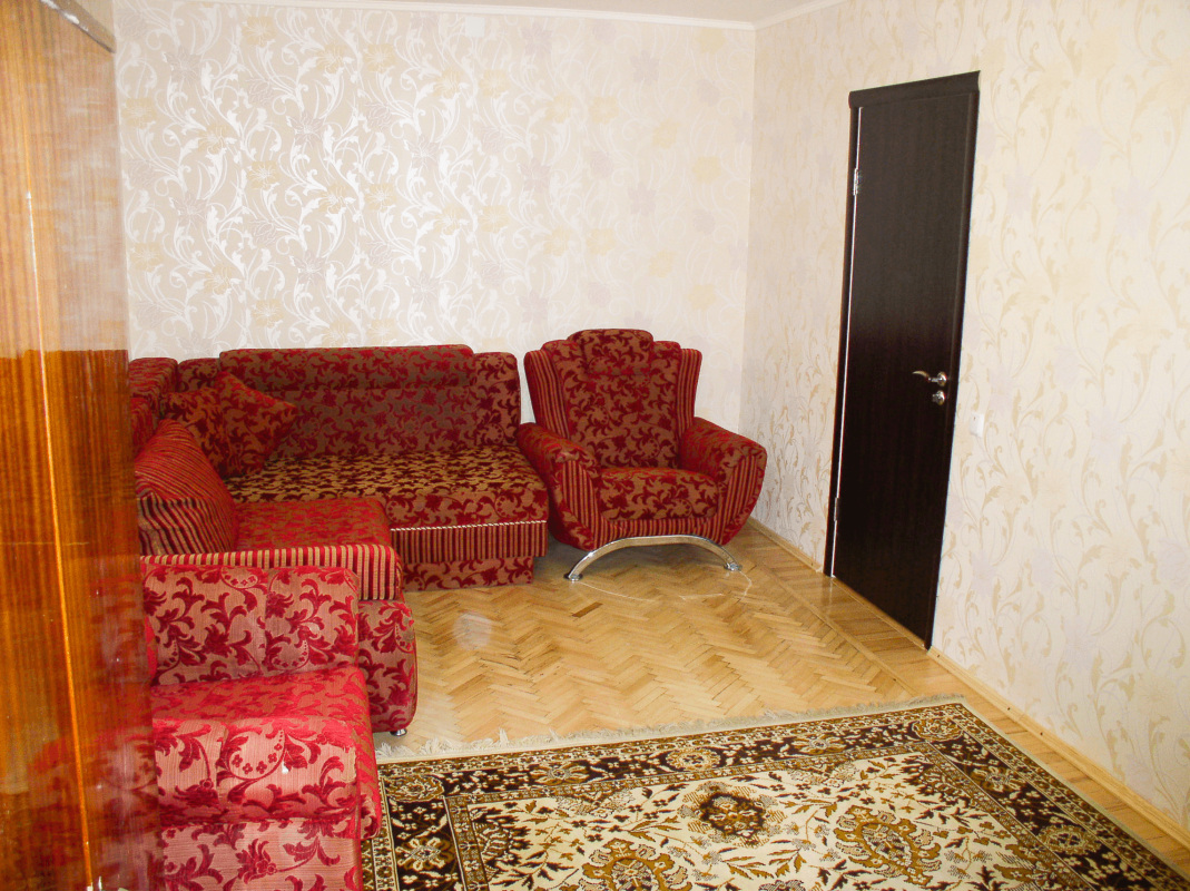 Sale 1 bedroom-(s) apartment 33 sq. m., Traktorobudivnykiv Avenue 108