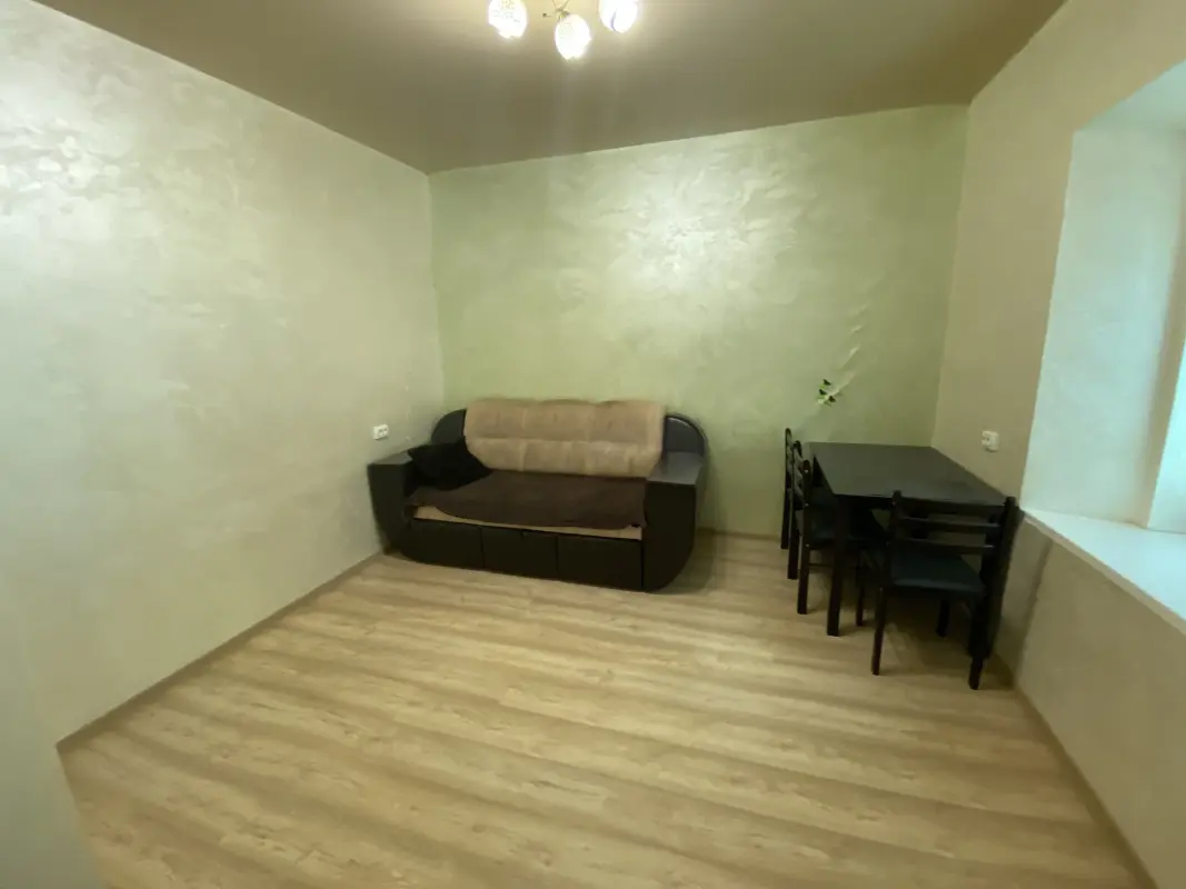 Apartment for rent - Troitskyi Lane 10