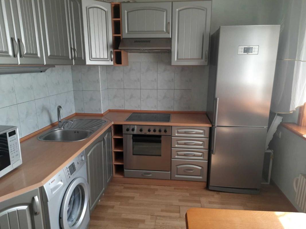 Sale 2 bedroom-(s) apartment 52 sq. m., Olimpiyska Street 21