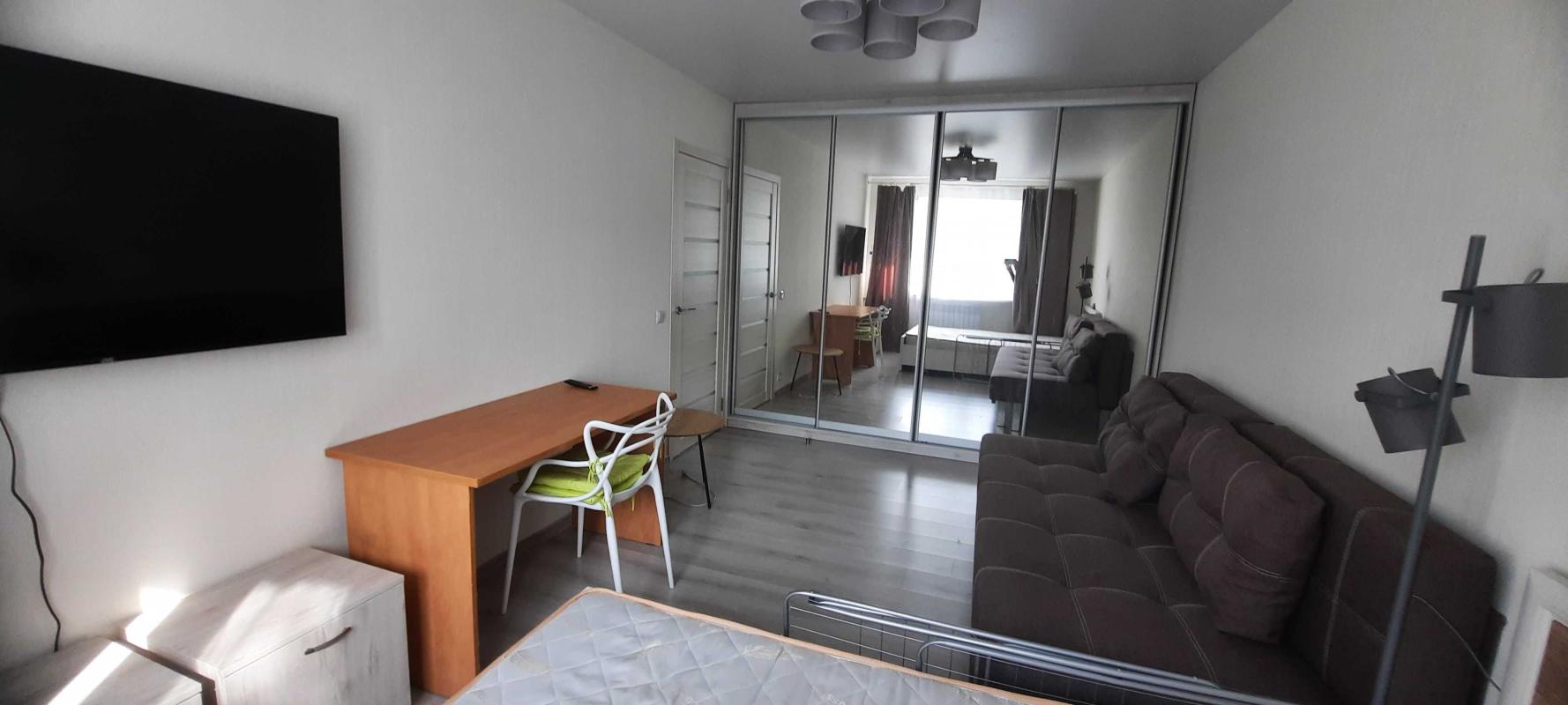 Продаж 1 кімнатної квартири 33 кв. м, Терихівська вул. 24