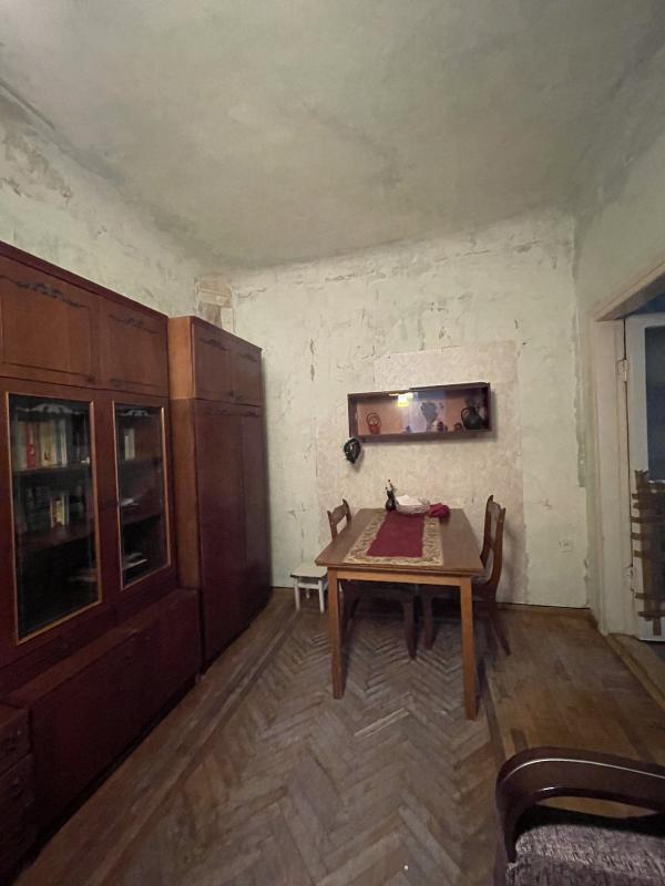 Sale 2 bedroom-(s) apartment 45 sq. m., Iskrynska Street 33