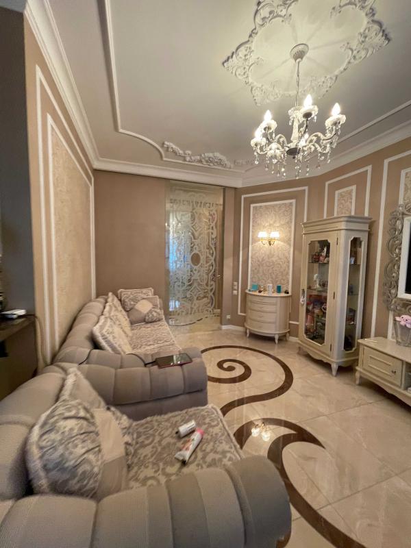 Long term rent 2 bedroom-(s) apartment Yevhena Konovaltsia Street (Schorsa Street) 32б