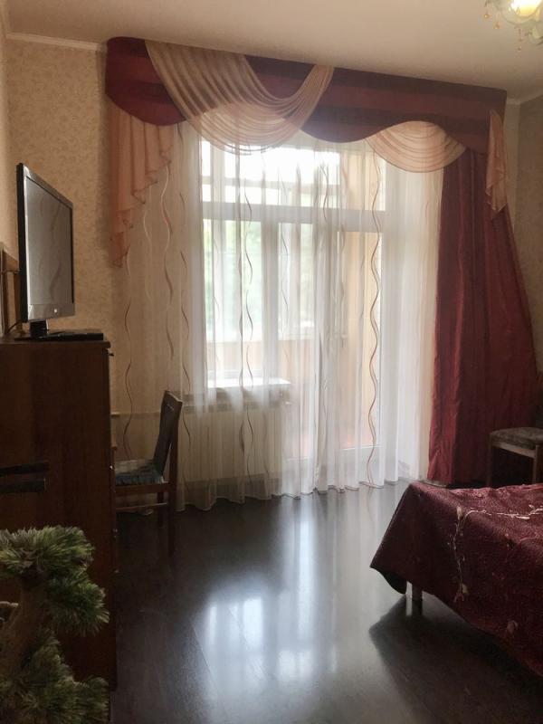 Sale 2 bedroom-(s) apartment 70 sq. m., Heorhiya Tarasenka Street (Plekhanivska Street) 40