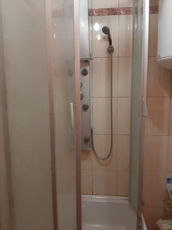 Sale 3 bedroom-(s) apartment 65 sq. m., Valentynivska street 35/81