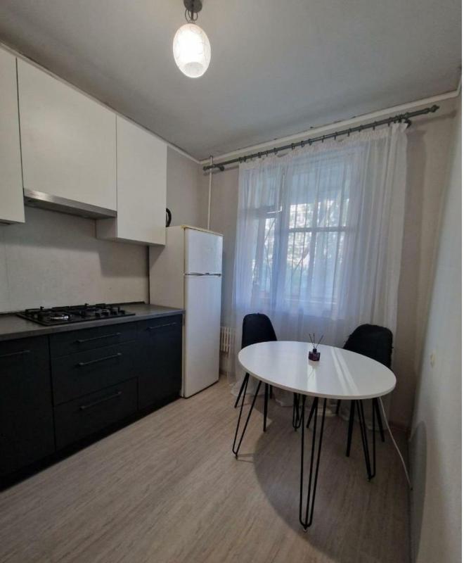 Sale 1 bedroom-(s) apartment 36 sq. m., Valentynivska street 24в